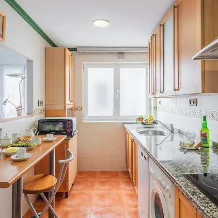 2 Bedroom Beautiful In Lägenhet
